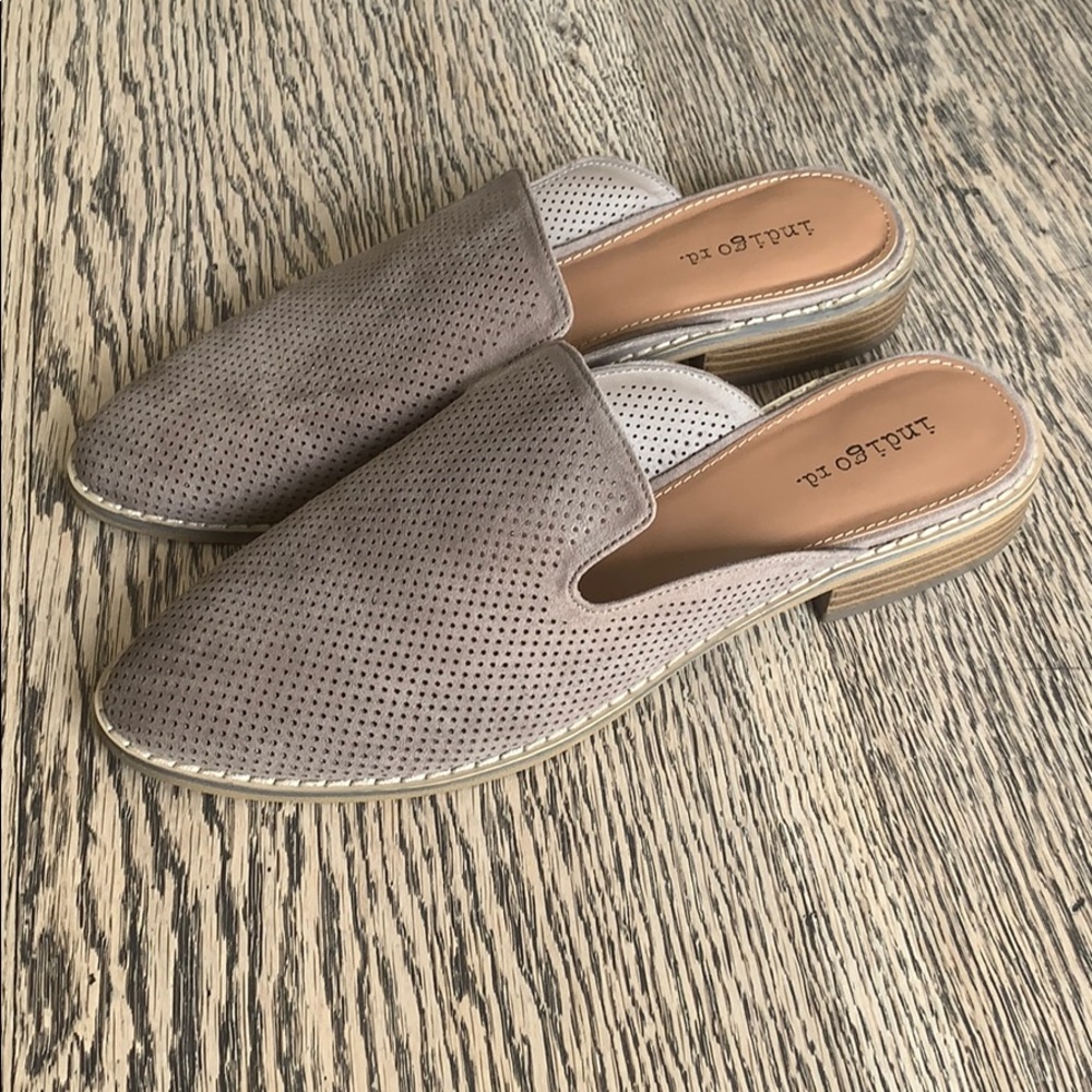 NWOT slip on shoes!